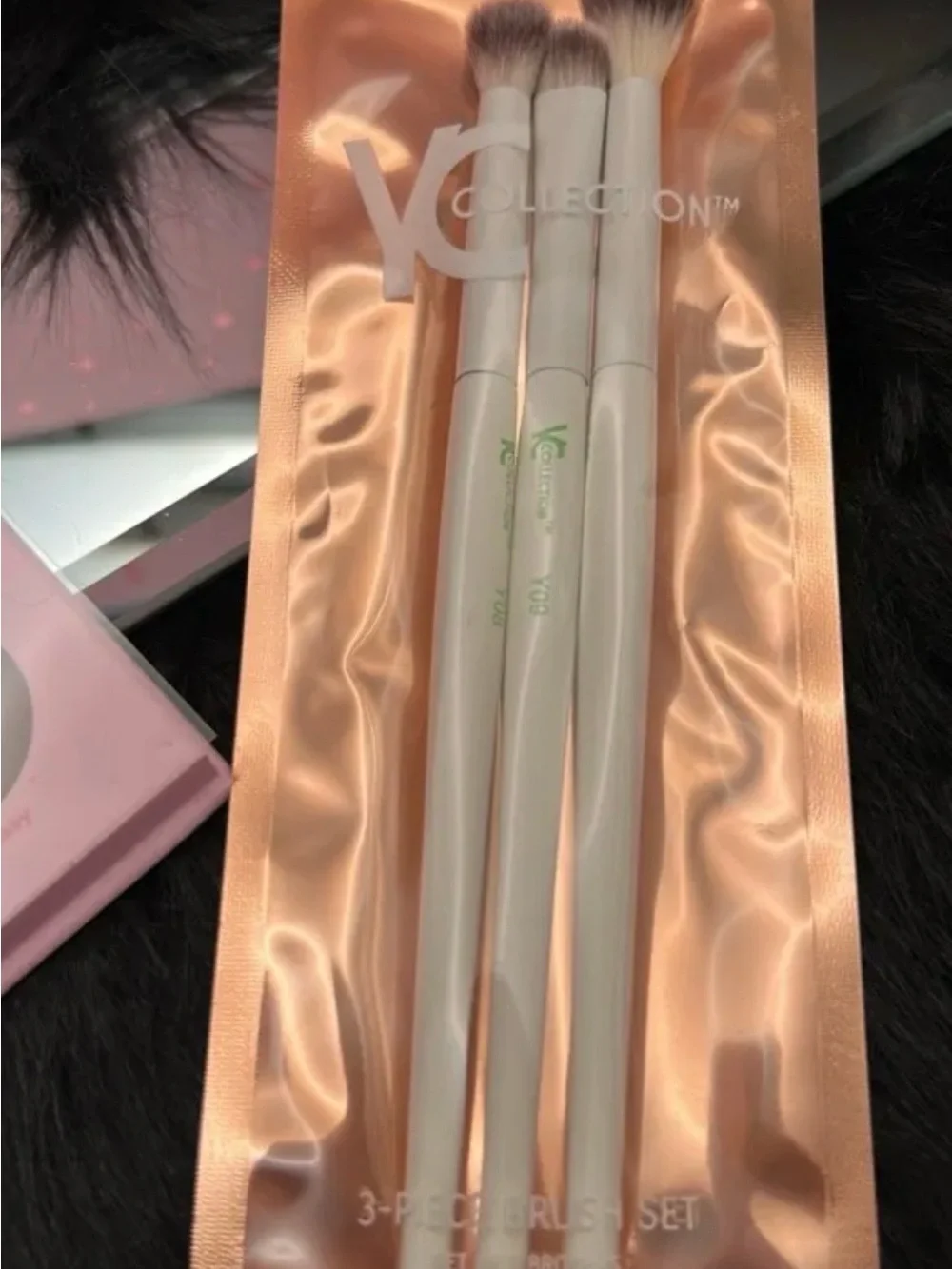 MOONSLICE BEAUTY CELESTIAL CRUSH EYESHADOW PALETTE & Brush Set NEW $59 RETAIL